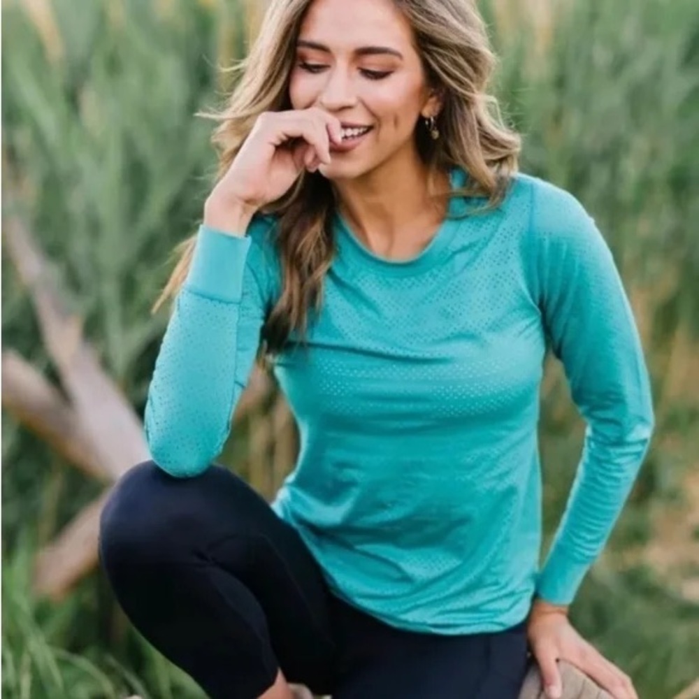 ZYIA Active Chill Long Sleeve Perforated Mesh Breathable Teal Green